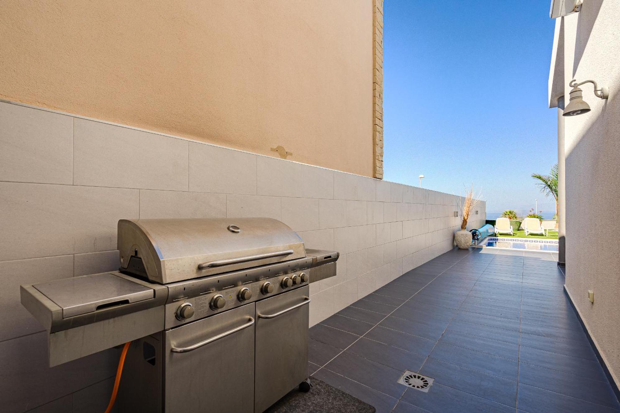 Villa Elisabetta, Luxury Villa With Heated Pool Ocean View In Adeje, Tenerife Costa Adeje  ภายนอก รูปภาพ